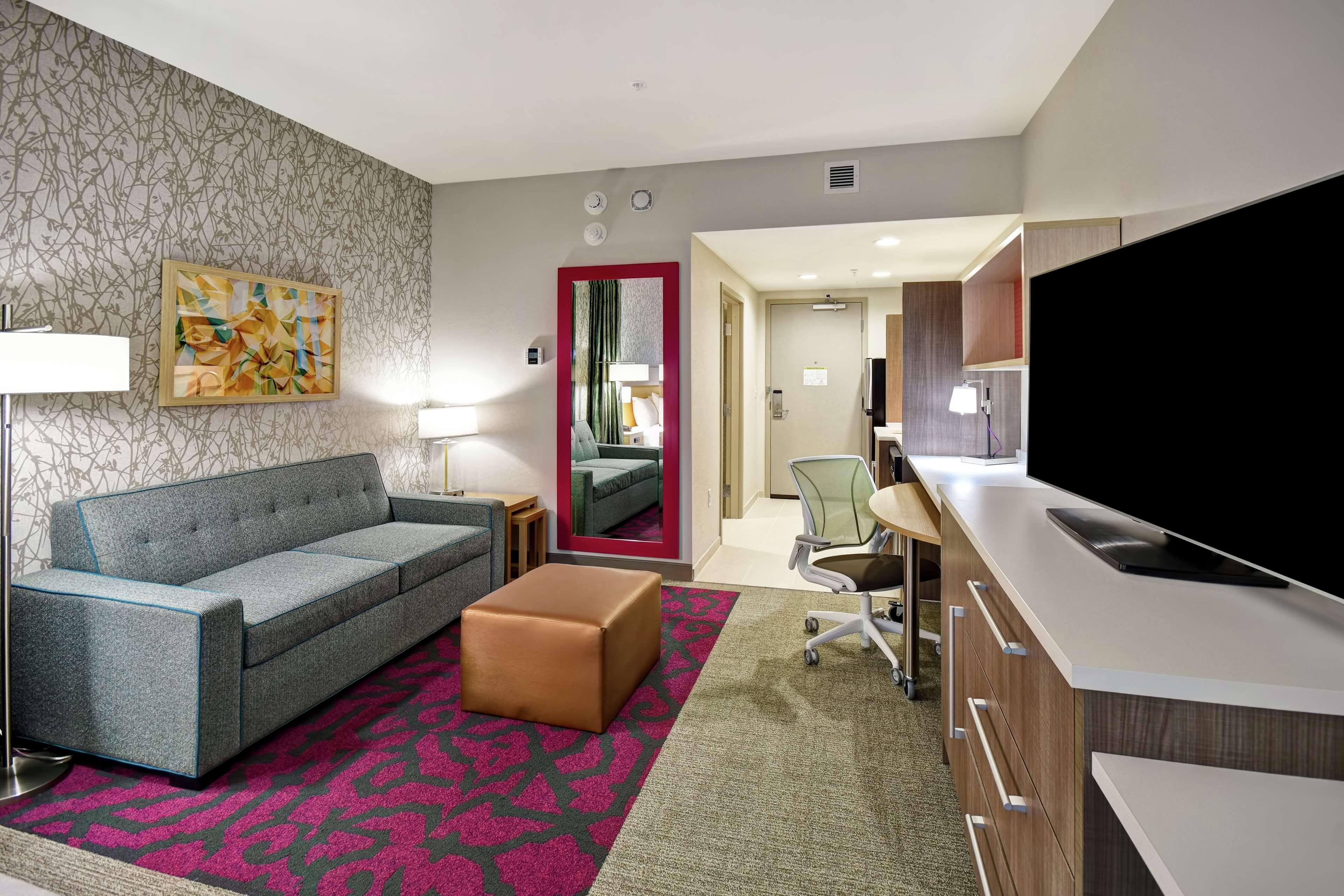 Home2 Suites By Hilton Франкфорт Экстерьер фото