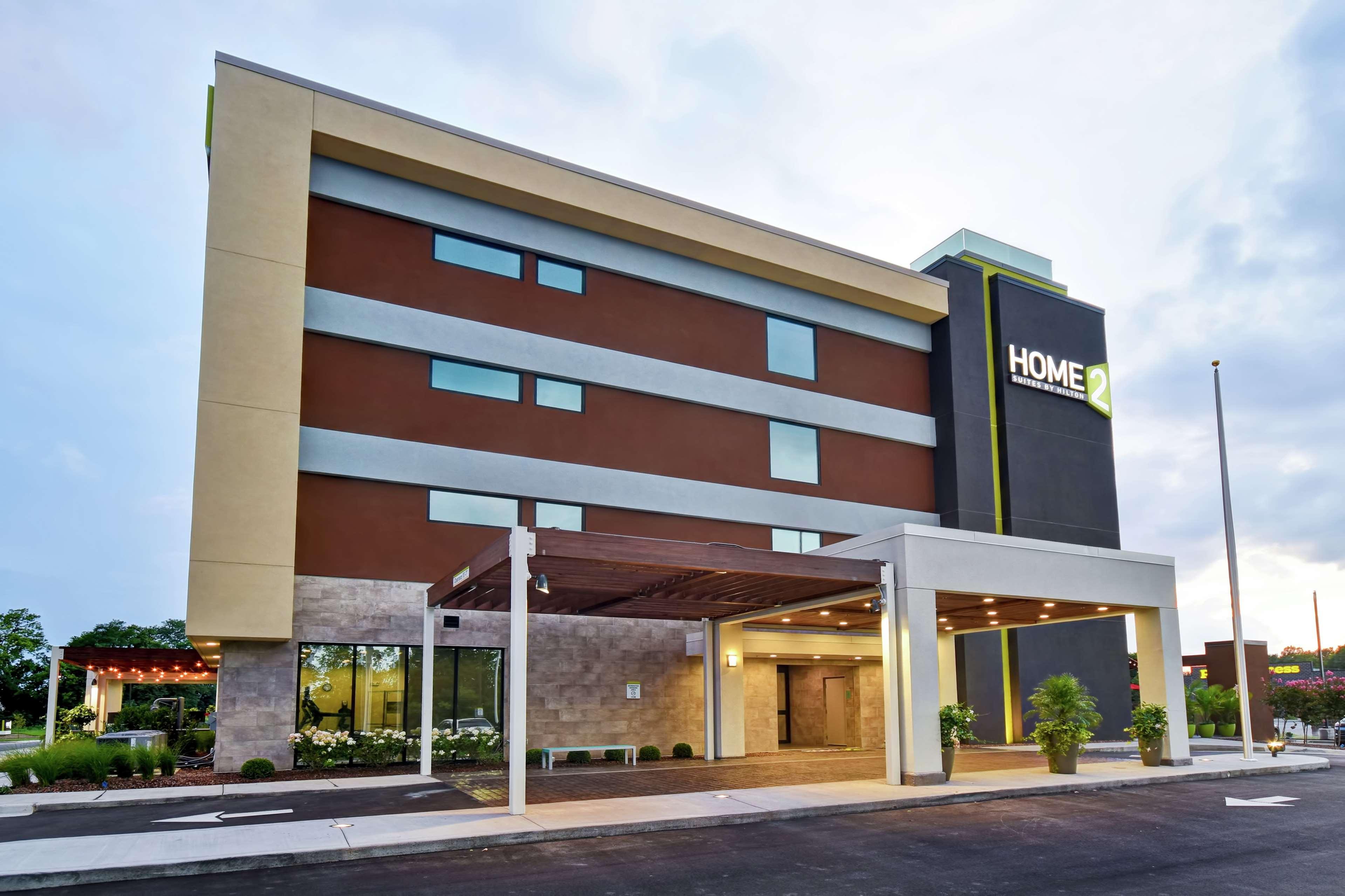 Home2 Suites By Hilton Франкфорт Экстерьер фото
