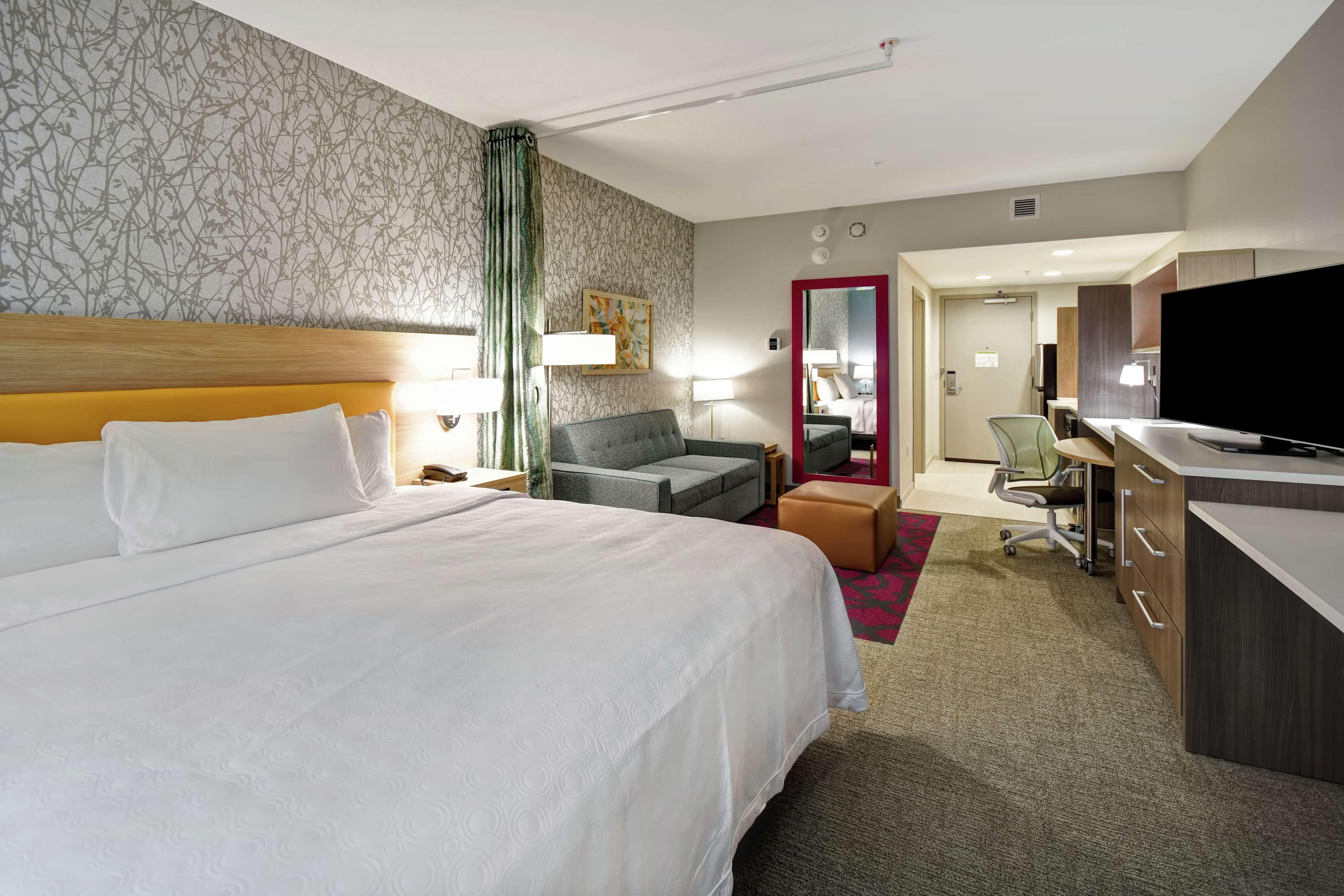 Home2 Suites By Hilton Франкфорт Экстерьер фото